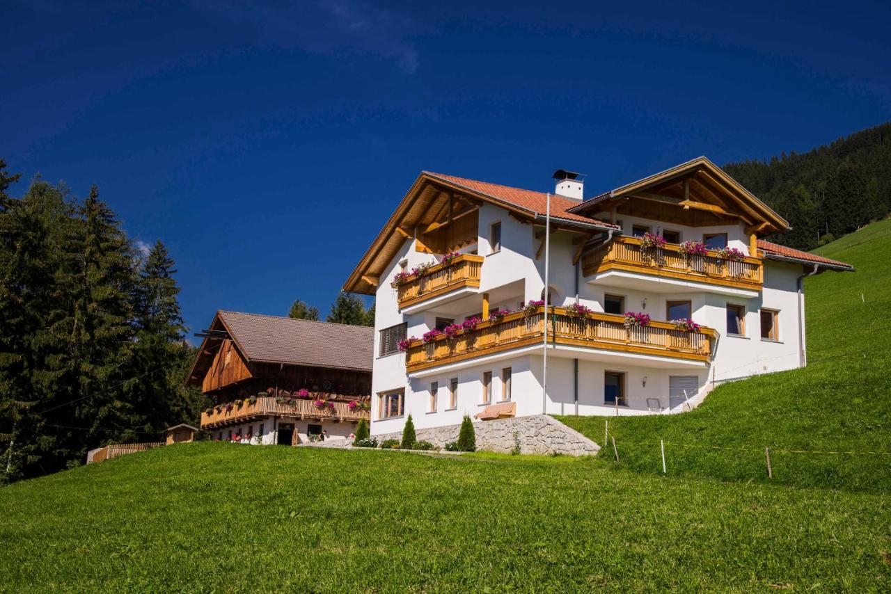 Perchnerhof Apartment Terento Exterior photo